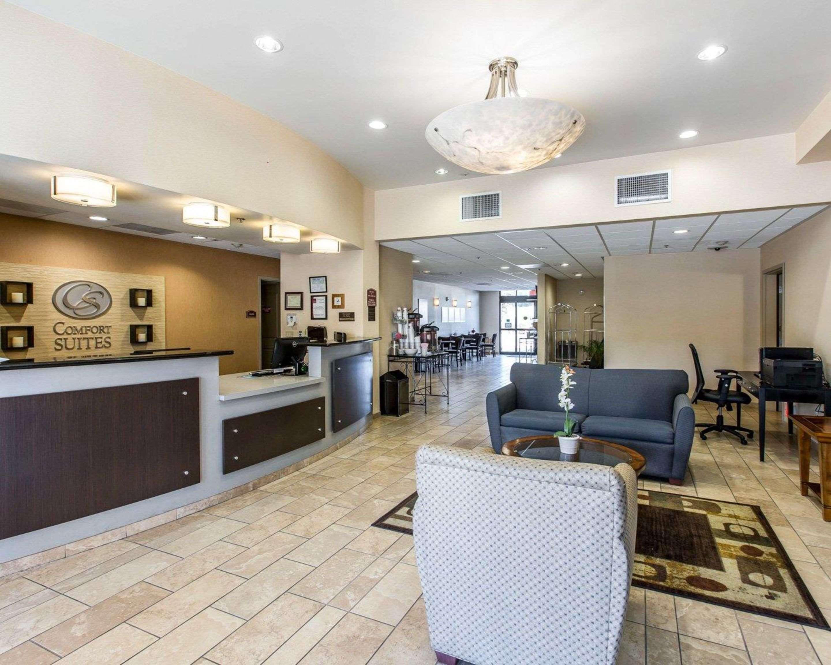 Hotel Comfort Near Of Industry - Angeles